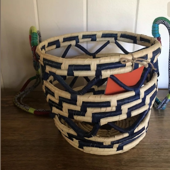 Free People Nannacay Laelia Mixed Straw Bucket Bag - Picture 4 of 6